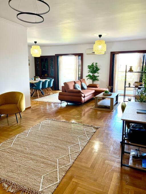 Seaview Penthouse On The Square Leilighet Éjo Eksteriør bilde
